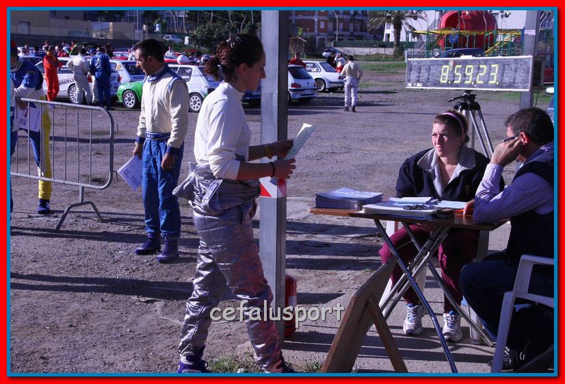 121111 rally 256_tn.jpg